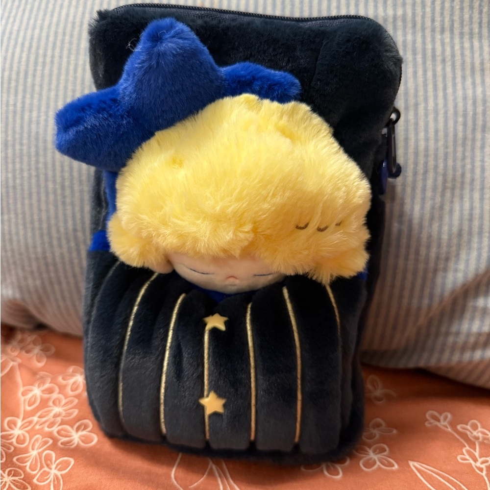 Cute Plush Star-Themed Pouch